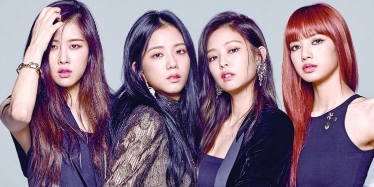 Riyadın “Black Pink” rəqs qrupunu qarşılamaq üçün hazırlığı