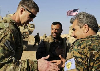 ABŞ Suriyanın kürd silahlılarına hərbi təlim keçir