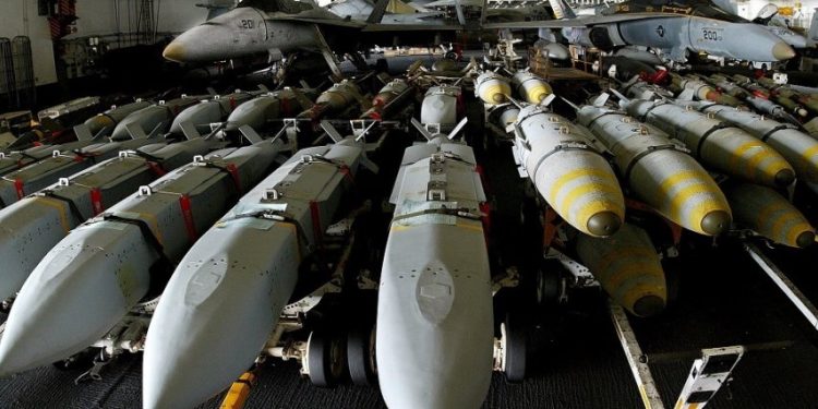 Tel-Əvivə minlərlə bombanın göndərilməsi barəsində ABŞ mediasının ifşası