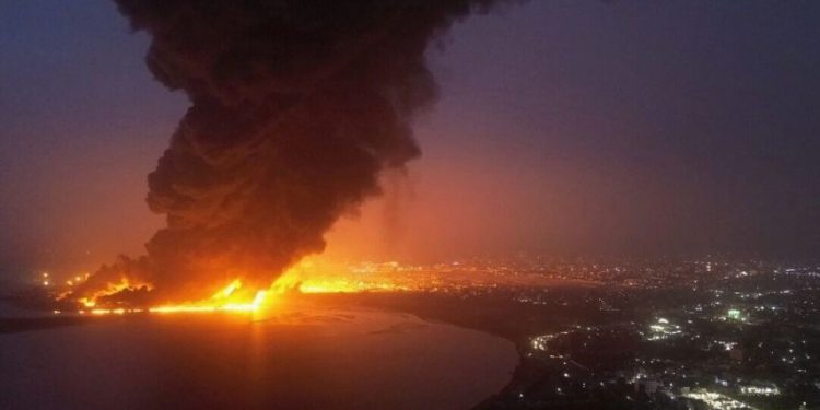 ABŞ və İngiltərənin Yəmənin Hudeydə əyalətinə hava hücumu