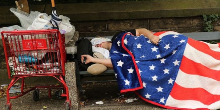 Amerikada evsizlərin sayı rekord həddə çatıb