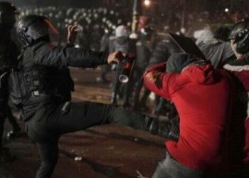 Türkiyədə etirazları işıqlandıran jurnalistlərin həbs edilməsi