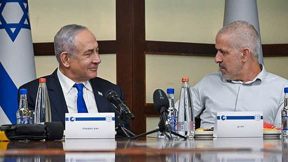 Netanyahunun Şabak rəhbərinə susqunluq müqabilindəki payı