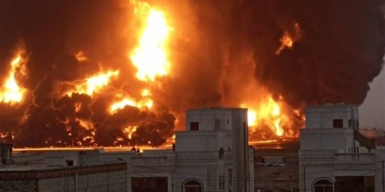 Yəməndə sement zavodunun bombalanması nəticəsində 21 nəfər yaralanıb