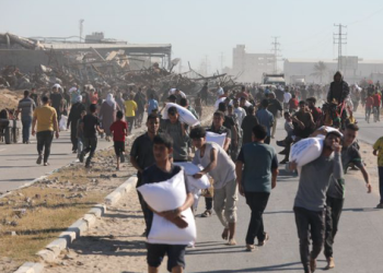 Sionistlər Qəzzədə yardım paylama mərkəzlərini qəsdən atəşə tutduqlarını etiraf ediblər