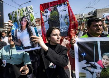 Reuters: Suriyada 1479 ələvi öldürülüb