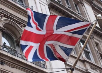 İngiltərə Müdafiə Nazirliyinin ən böyük kəşfiyyat skandalının üstünün açılması