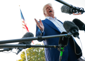 ABŞ mediası: Tramp İran haqqında nağıl danışır